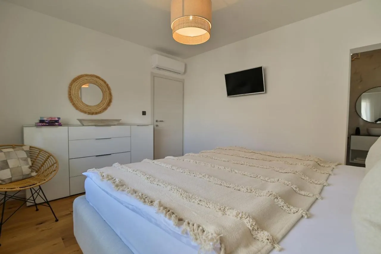 Luxury Apartment Bella Lela Trogir 0*,  Kroatien